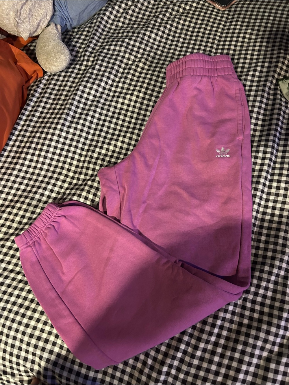 🎃 adidas joggers